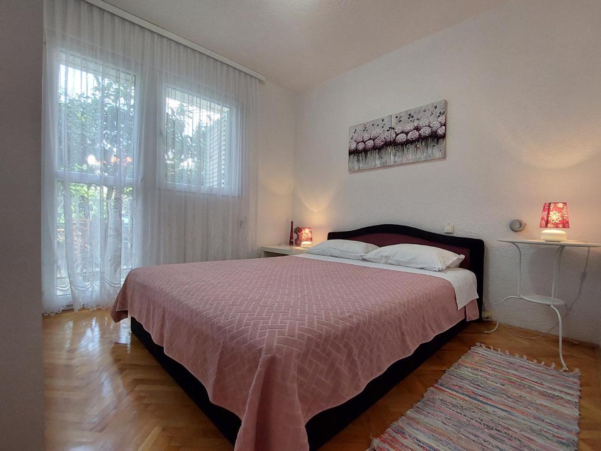 Apartment Emili Marina Εξωτερικό φωτογραφία